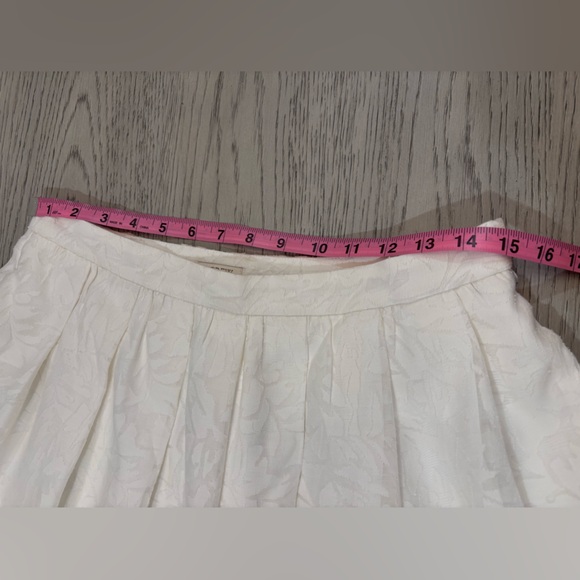 J. Crew White Skirt With Floral Overlay Size 6 - Picture 10 of 11